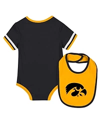 Colosseum Baby Boys and Girls Black Iowa Hawkeyes Bodysuit with Bib Set