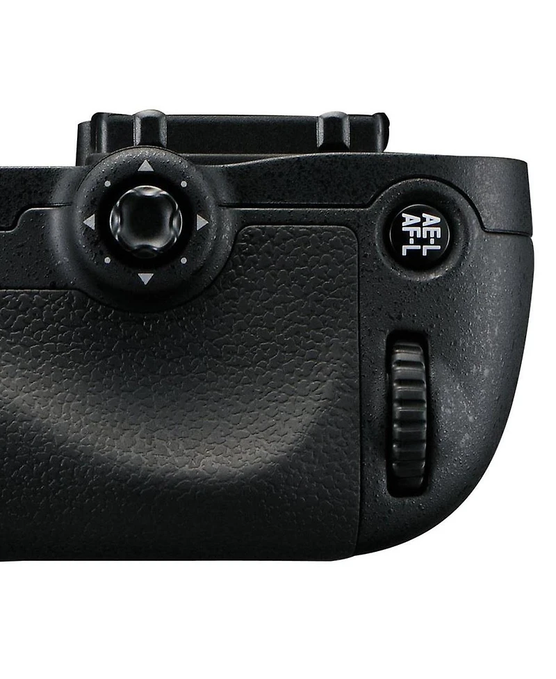 Nikon Mb-D14, Multi Battery Power Pack / Grip for D600 & D610 Digital Camera