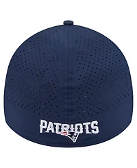 New Era Men's Navy New England Patriots Perforated 39THIRTY Flex Hat