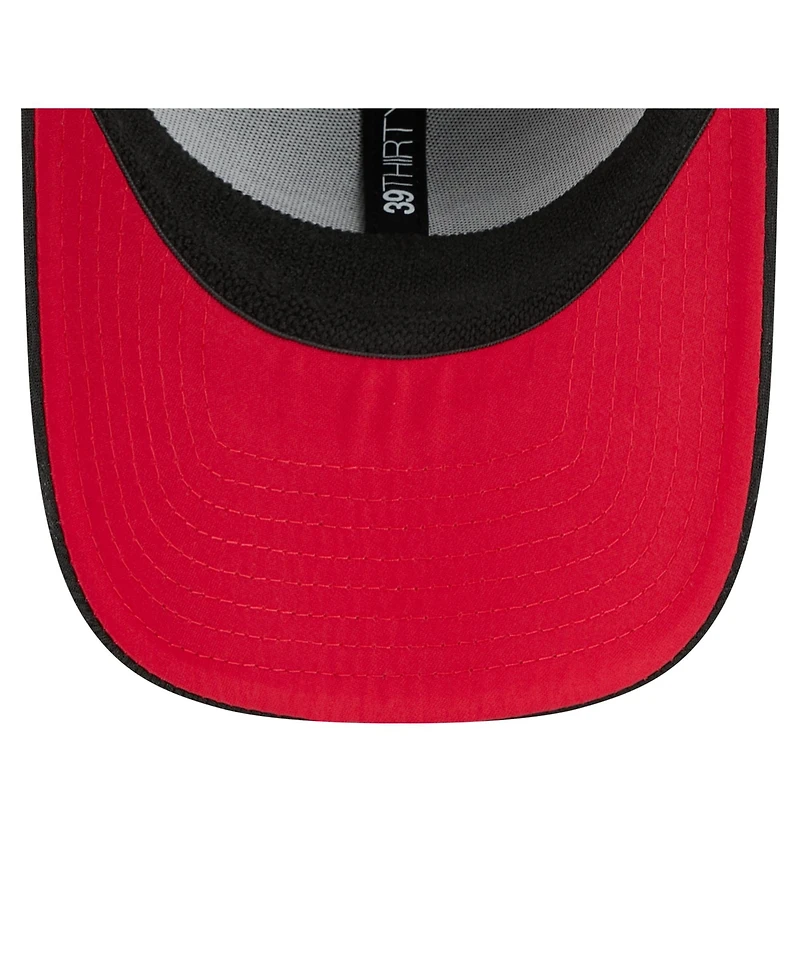 New Era Men's Black Tampa Bay Buccaneers Scoreboard 39THIRTY Flex Hat