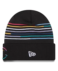 New Era Men's Black Chicago Bears 2025 Nfl Crucial Catch Cuffed Knit Hat