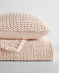 ienjoy Home Chunky Blanket and Decor Pillow Bundle, 21" x