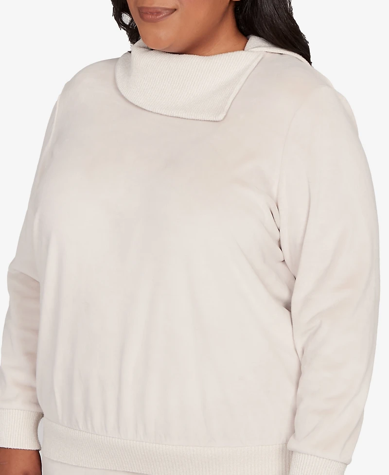 Alfred Dunner Plus Calm Luxe Solid Shimmer Detail Envelope Neck Top