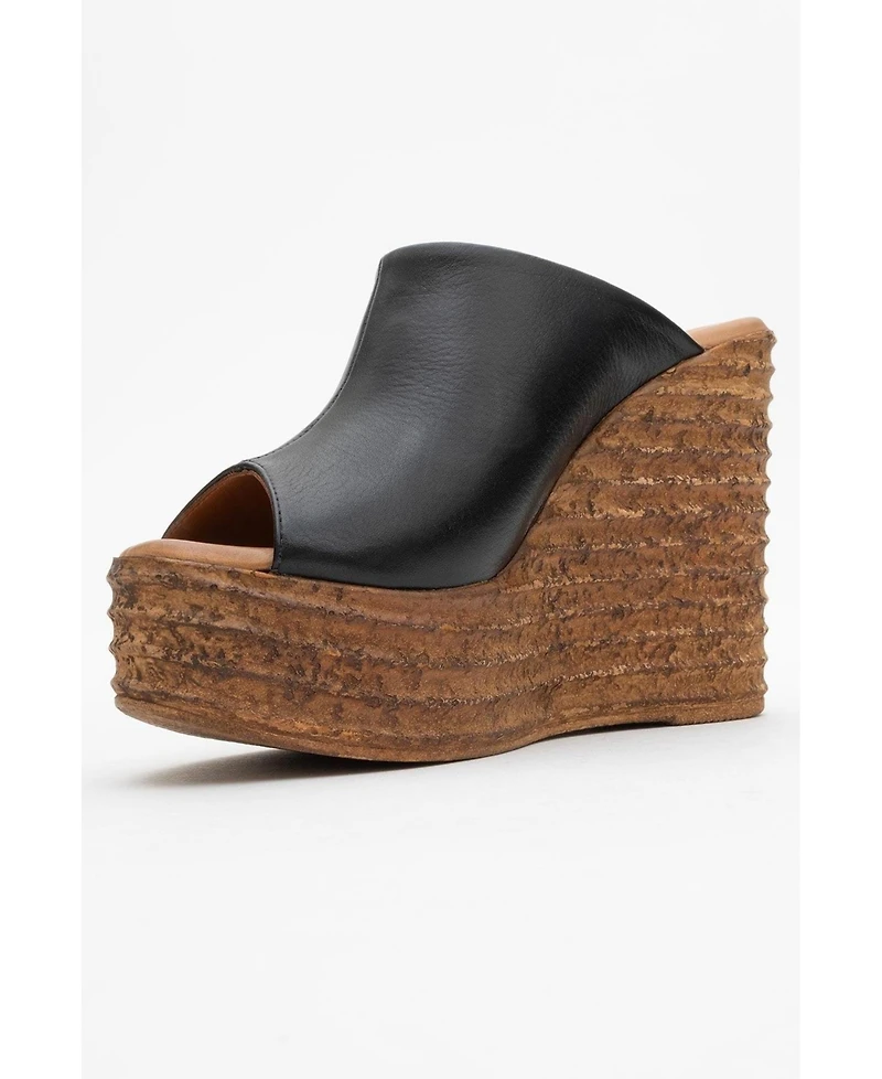 Forever & Always Shoes Nelly Leather Platform Sandal (Women)