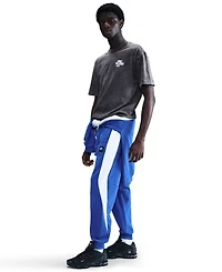 Nike Men's Sportswear Short Sleeve Logo Graphic T-Shirt