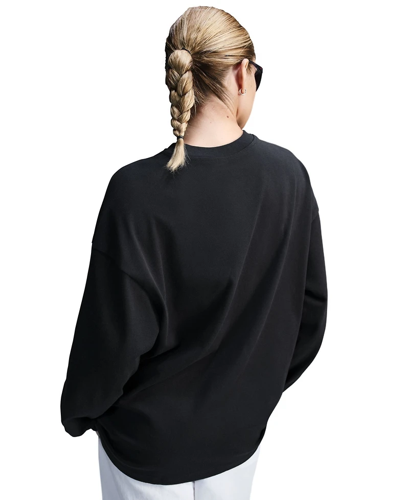 Nike Women's Oversized Long Sleeve T-Shirt