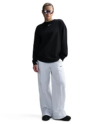 Nike Women's Oversized Long Sleeve T-Shirt