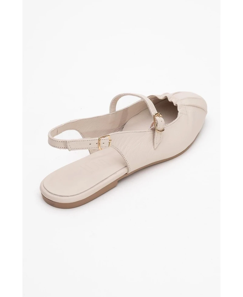 Forever & Always Shoes Britney Leather Closed-Toe Sandal (Women)