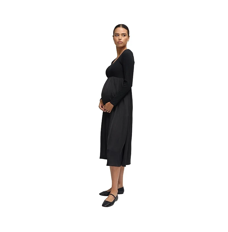 Ingrid + Isabel Maternity Mix Media Midi Dress