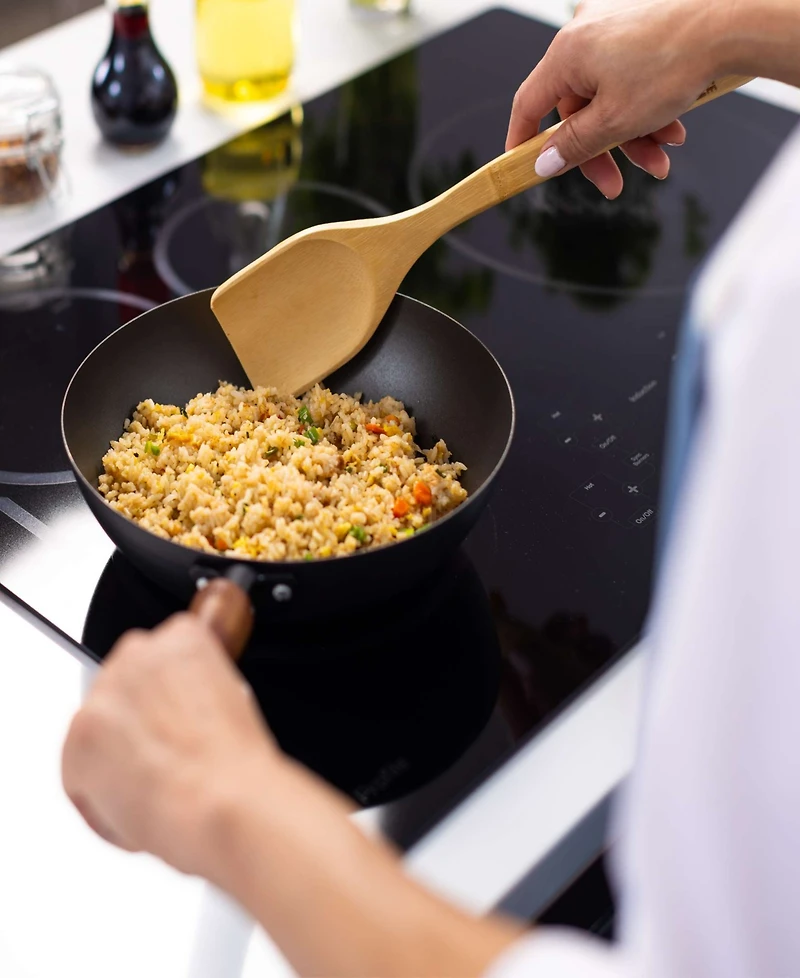 Joyce Chen Carbon Steel Classic Series 9.5" Pre-Seasoned Stir Fry Pan