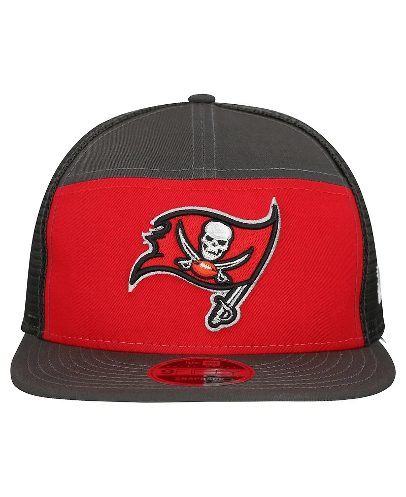 New Era Men's Red/Pewter Tampa Bay Buccaneers Outdoor Split Panel 9FIFTY Snapback Hat