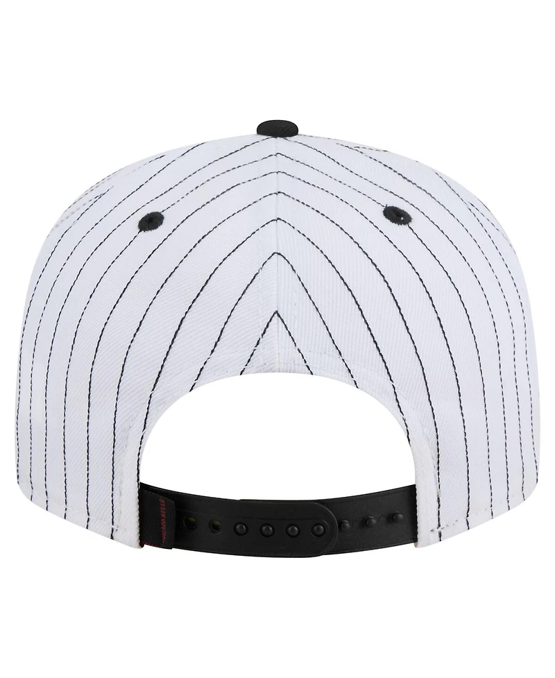 New Era Men's White/Black Chicago Bulls Deceptor Pinstripe 9FIFTY Snapback Hat