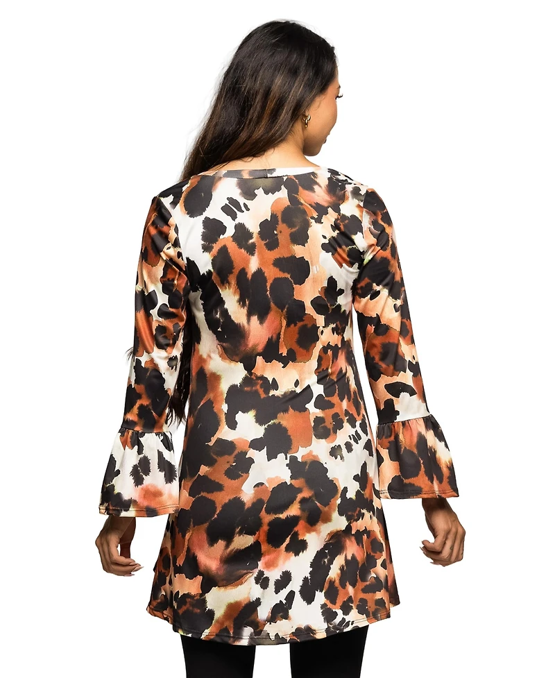24seven Comfort Apparel Women's Maternity Scoop Neck Bell Sleeve Top