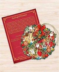 Designocracy Classic Christmas Santa Wood Ornament