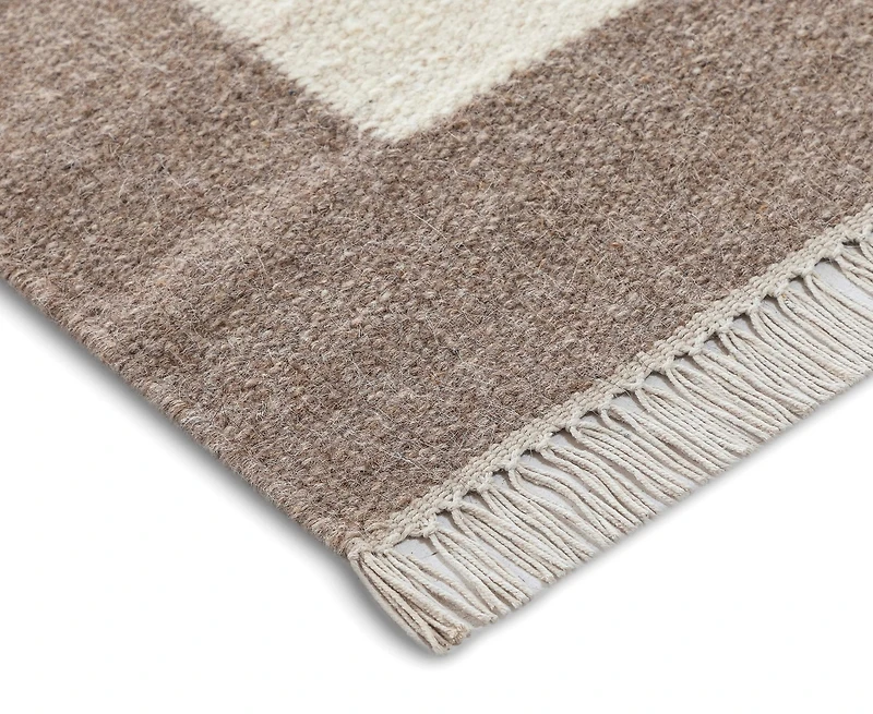 Obeetee Nu Maison Soft Border 8'10"x10' Area Rug