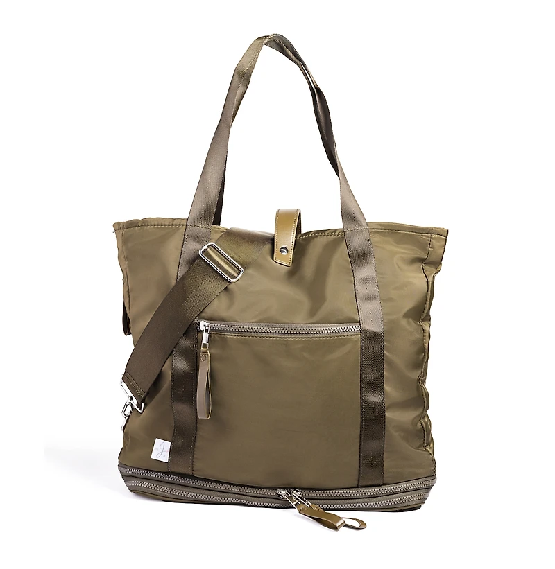 Ms. Jetsetter Metro Tote, Black