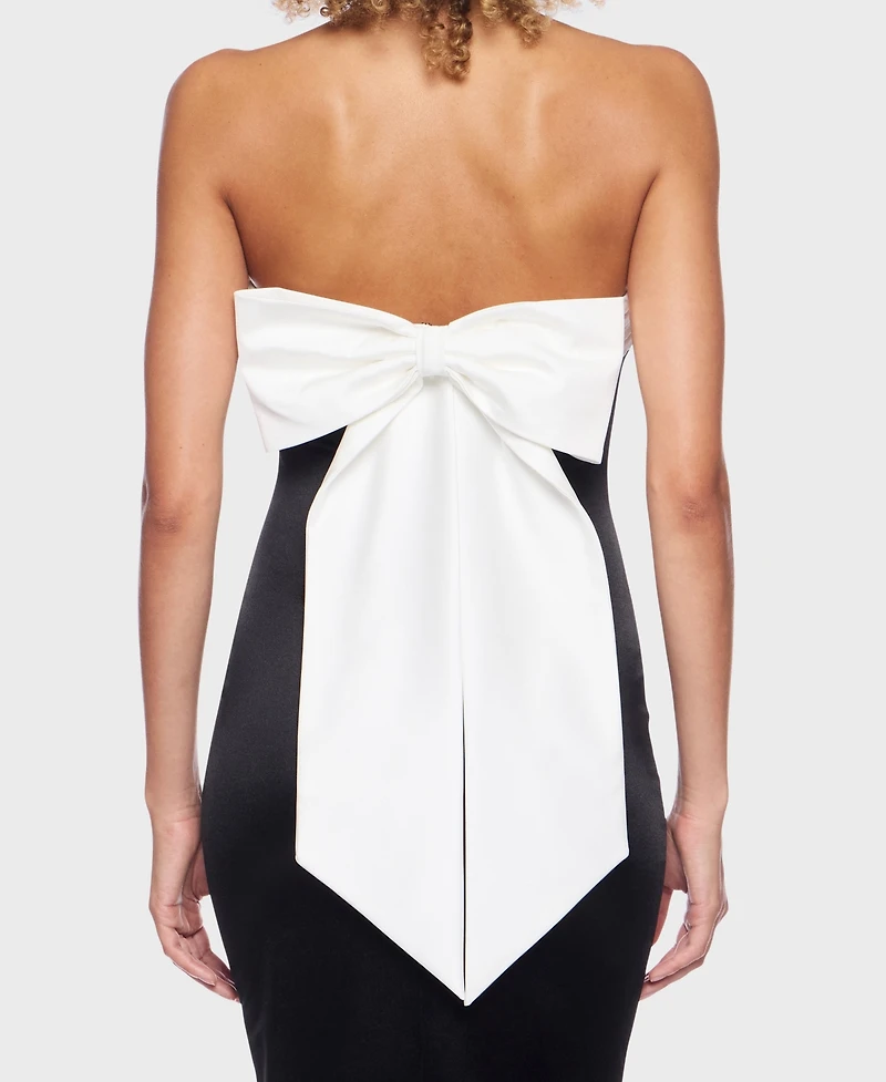 B Darlin Juniors' Strapless Sleeveless Dress