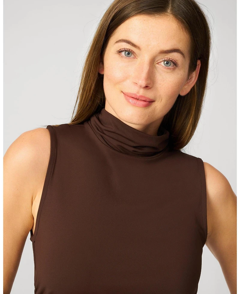 Cable & Gauge Women's Sculpt Sleeveless Turtleneck Tank