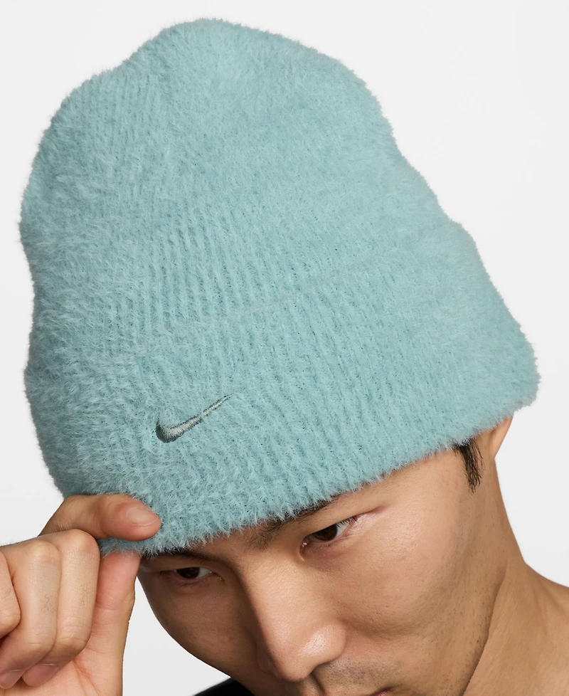 Nike Men's Peak Embroidered Logo Crown Beanie
