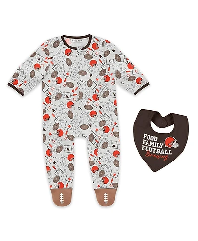 Wear by Erin Andrews Baby Boys and Girls Newborn Cleveland Browns Sleep and Play Full-Zip Sleeper Bib Set