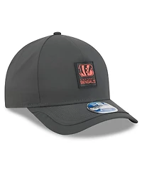 New Era Men's Charcoal Cincinnati Bengals 2025 Sideline Cold Weather 9FORTY M-Crown Adjustable Hat