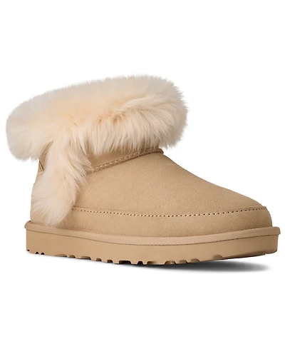 Ugg Women's Classic Ultra Mini Chalet Round Toe Boots