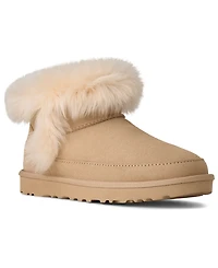 Ugg Women's Classic Ultra Mini Chalet Round Toe Boots