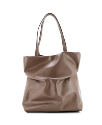 Pre-Owned Chloe East West Judy Tote Leather
