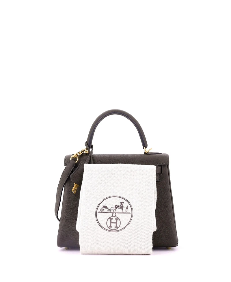 Pre-Owned HERMES Kelly 25 Handbag Green Togo with Gold Hardware