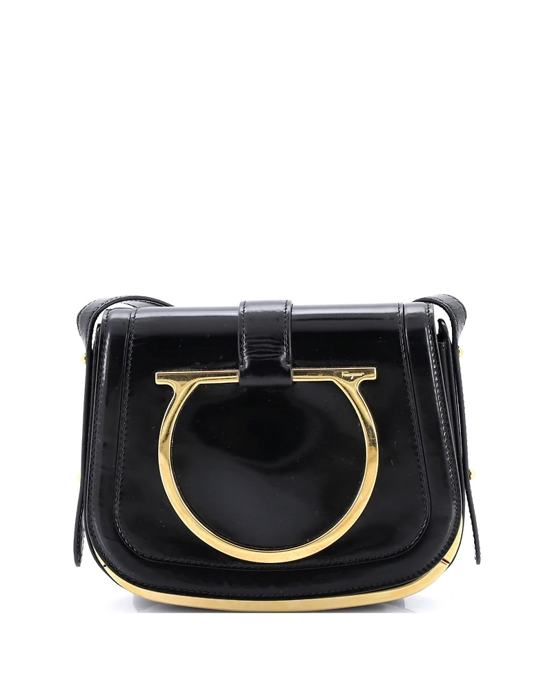 Pre-Owned Salvatore Ferragamo Small Sabine Shoulder Bag Leather