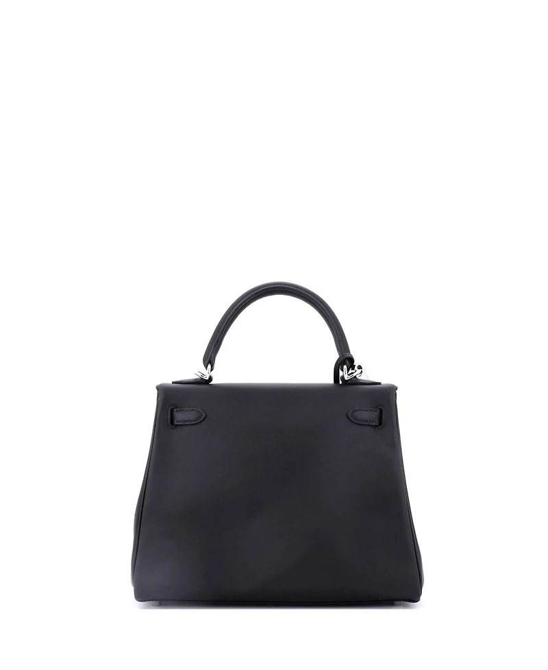 Pre-Owned Hermes Kelly 25 Handbag Swift with Palladium Hardware