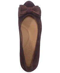 Gentle Souls Women's Atlas Almond Toe Flats