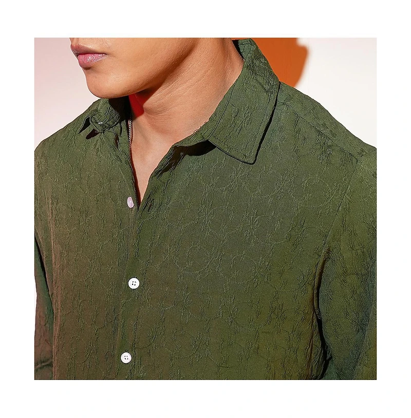 Campus Sutra Men's Forest Green Floral-Textured Shirt