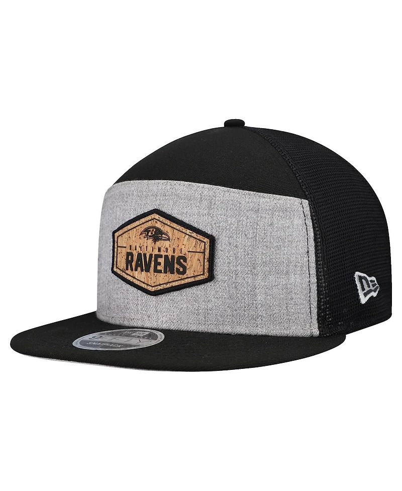 New Era Men's Gray/Black Baltimore Ravens Cork Split Panel 9FIFTY Trucker Snapback Hat