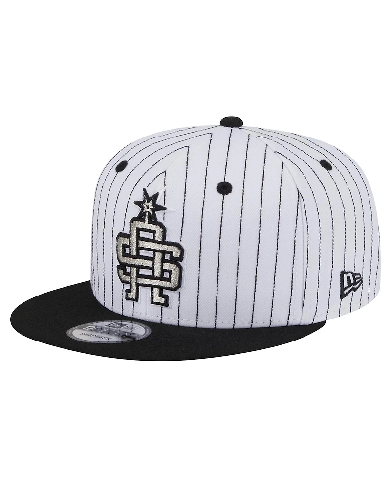 New Era Men's White San Antonio Spurs Deceptor Pinstripe 9FIFTY Snapback Hat
