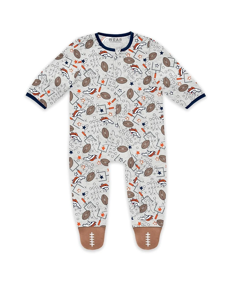 Wear by Erin Andrews Baby Boys and Girls Newborn 2-Piece Denver Broncos Sleep Play Full-Zip Sleeper Bib Set