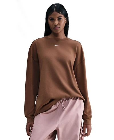 Nike Women's Oversized Long Sleeve T-Shirt