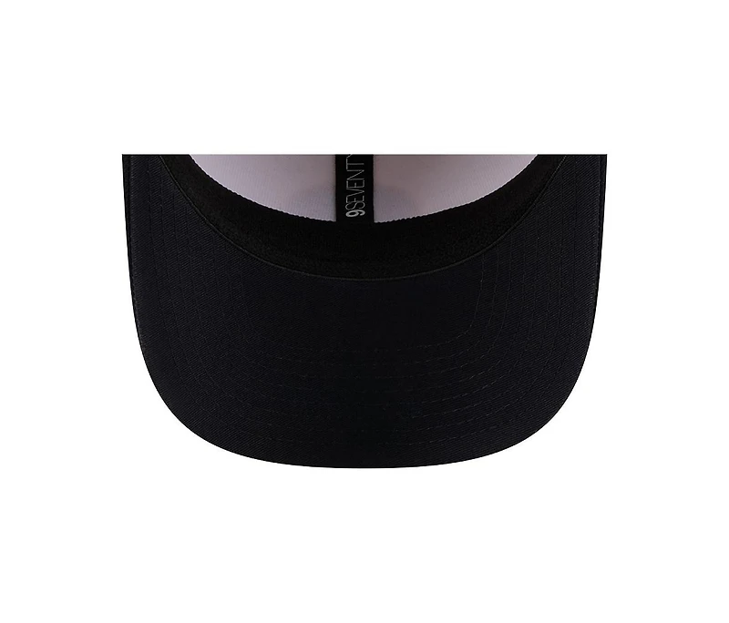 New Era Men's Cream/Navy Michigan Wolverines Loyal Corduroy 9SEVENTY Adjustable Hat