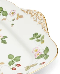 Wedgewood Wild Strawberry Square Cake Plate