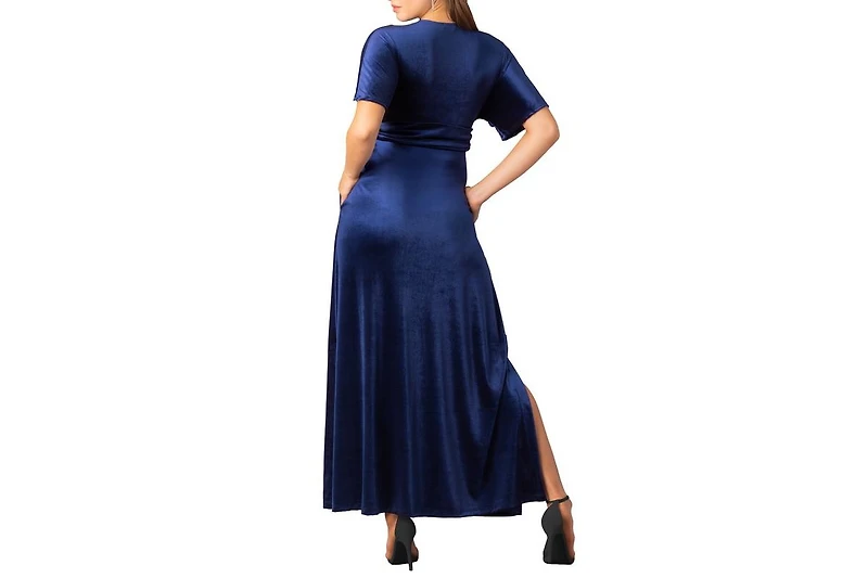 Kiyonna Women's Verona V-Neck Velvet Evening Gown with Pockets