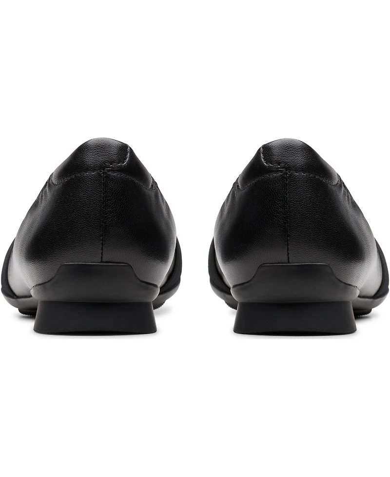 Clarks Women's Jazmynn Gem Round Toe Flats