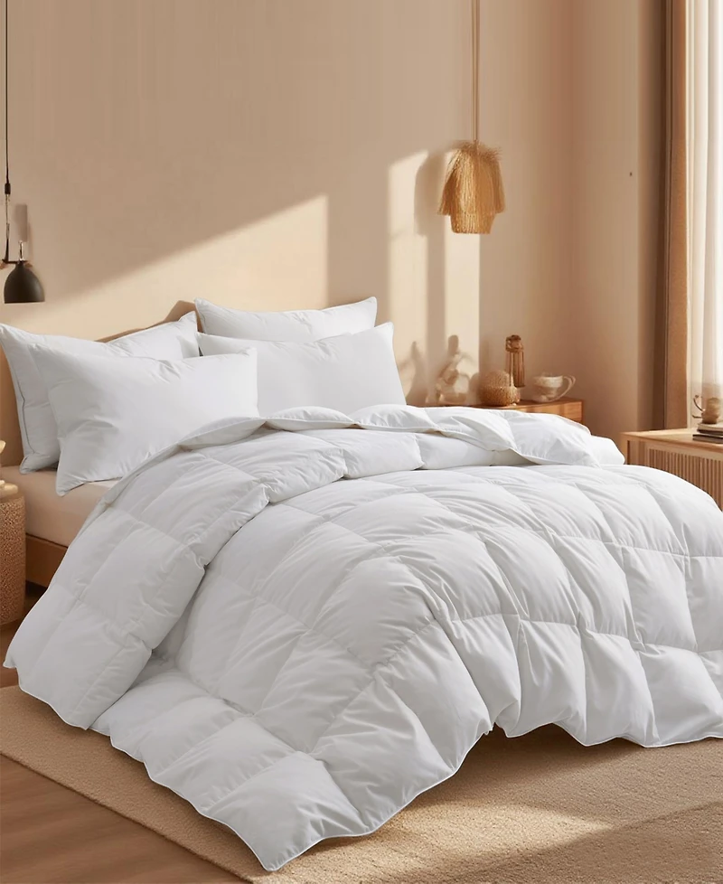Unikome Year Round Ultra Soft Down and Feather Fiber Comforter