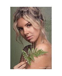 Westcott 8x13' X-Drop Pro Wrinkle-Resistant Backdrop, Light Moss