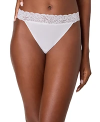 Maidenform Women's Everyday Pretty Lace Thong Panty