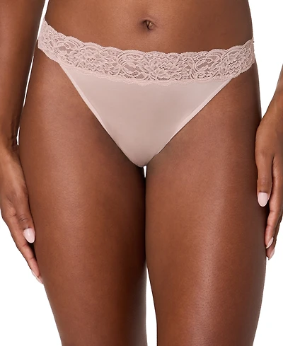 Maidenform Women's Everyday Pretty Lace Thong Panty