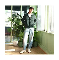 Campus Sutra Men's Emerald Green Crease-Tactile Bomber Jacket