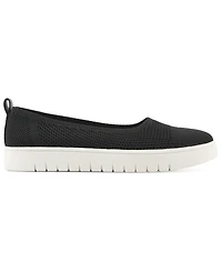 White Mountain Women's Naveen Fom Slip-on Sneaker