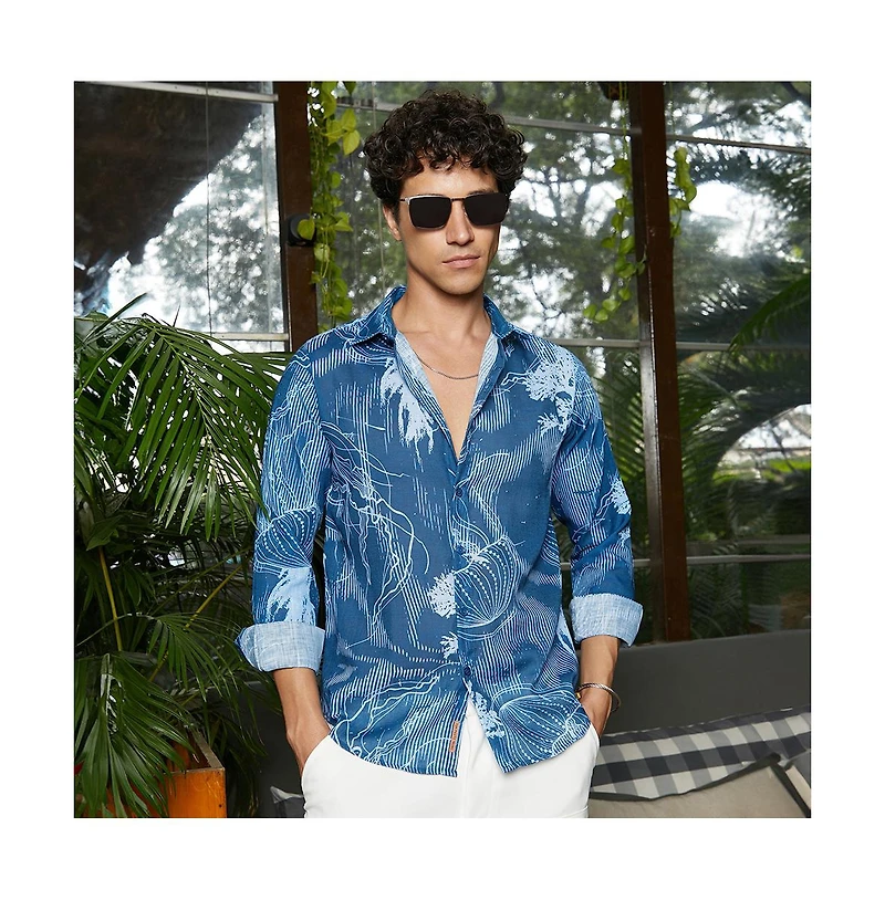 Campus Sutra Men's Jellyfish Contrast Shirt