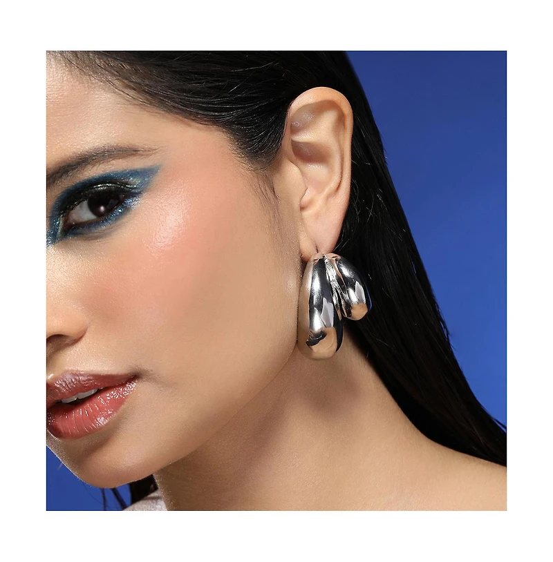 Women's The Chunky-Unbalanced Half-Hoop Earrings - Metallic Silver