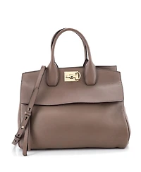 Pre-Owned Salvatore Ferragamo Medium Studio Satchel Leather